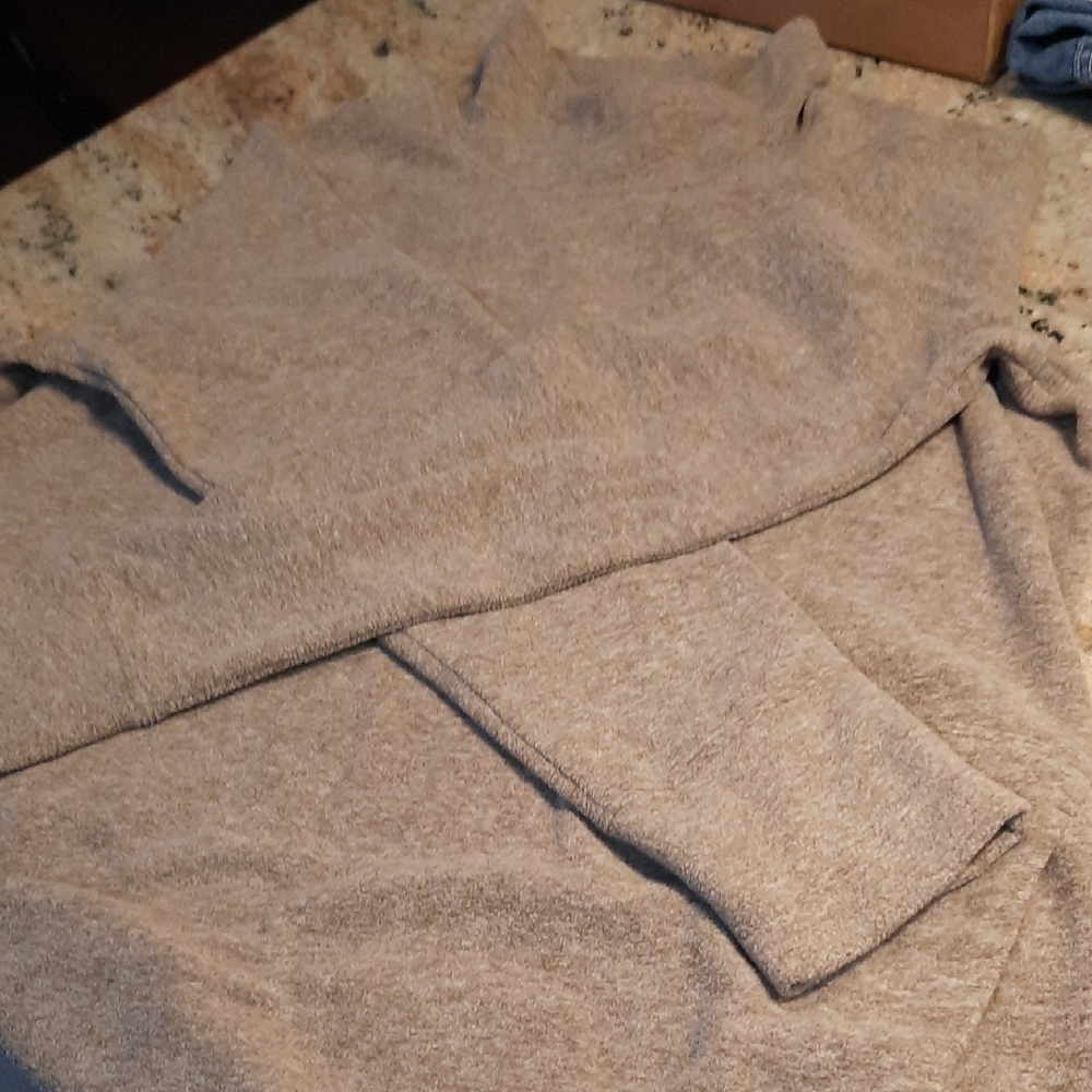 Duluth Trading Co Taupe Fleece-Lined Pullover